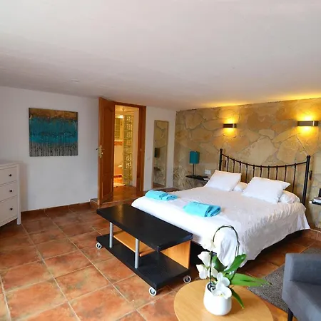 بيت ضيافة Casa Mallarenga Olivella
